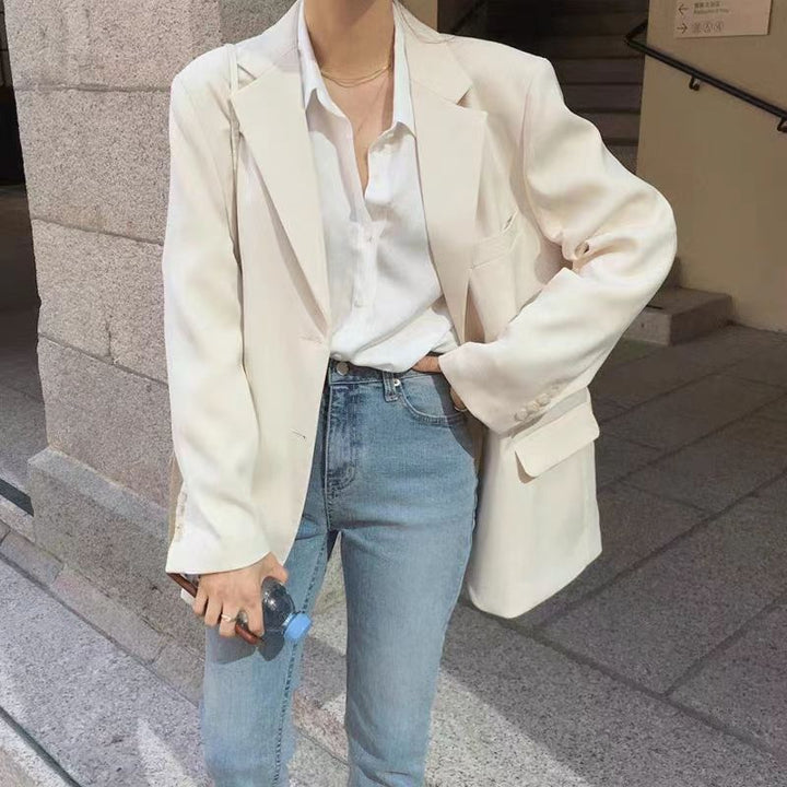 Blazer surdimensionné élégant pour femmes avec coupe décontractée et détails fins Chic & Stil