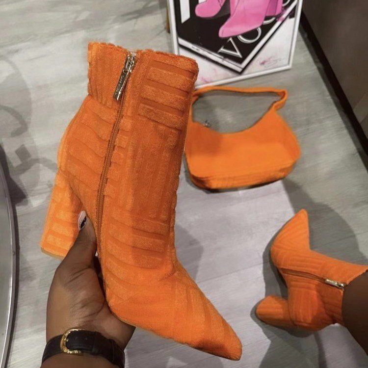 Women's Elegant Ankle Boots with Textured Upper Material and Practical Zipper Lune London
