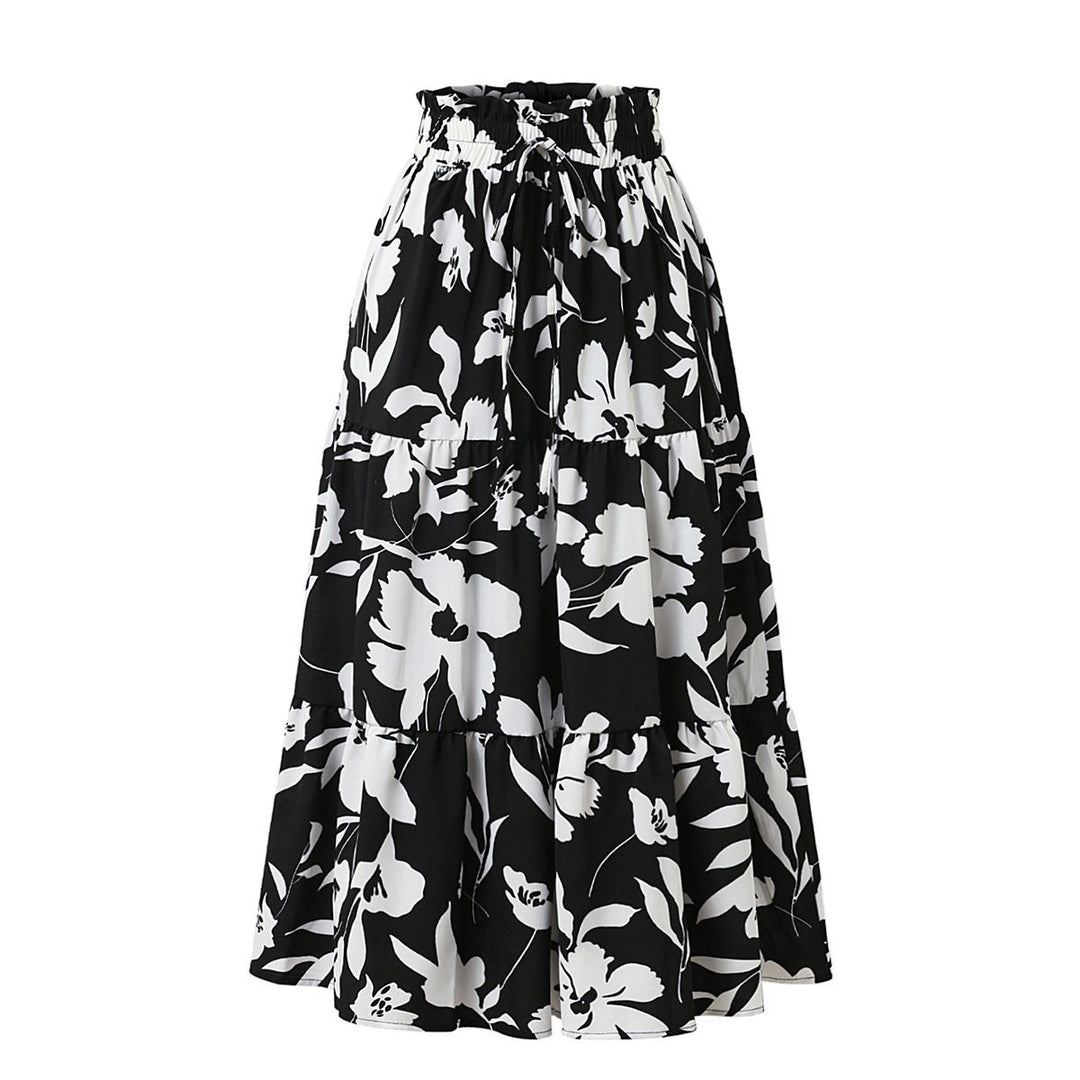 Maxi skirt women with fluid cut and floral design Lune London