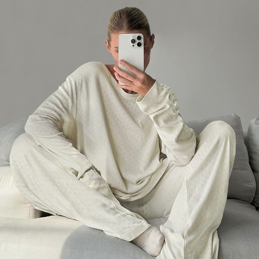 Ladies chic and stylish leisure outfit