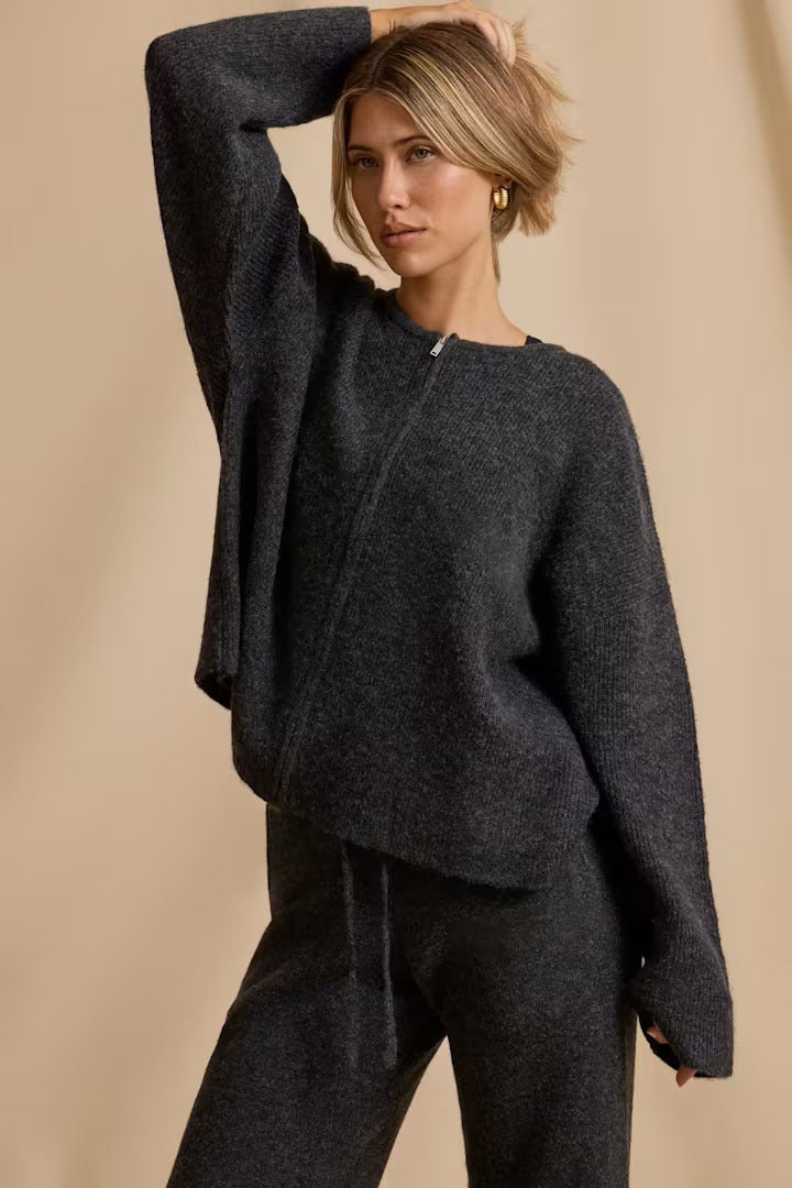 Ladies luxurious knit jacket with full zip Lune London