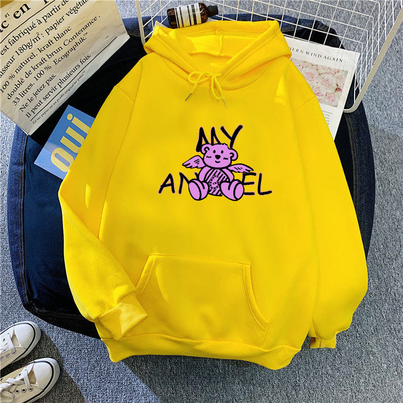 Women's hoodie with cute angel bear design Chic & Stil
