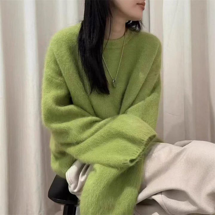 Women's sweater in soft and fluffy material Lune London