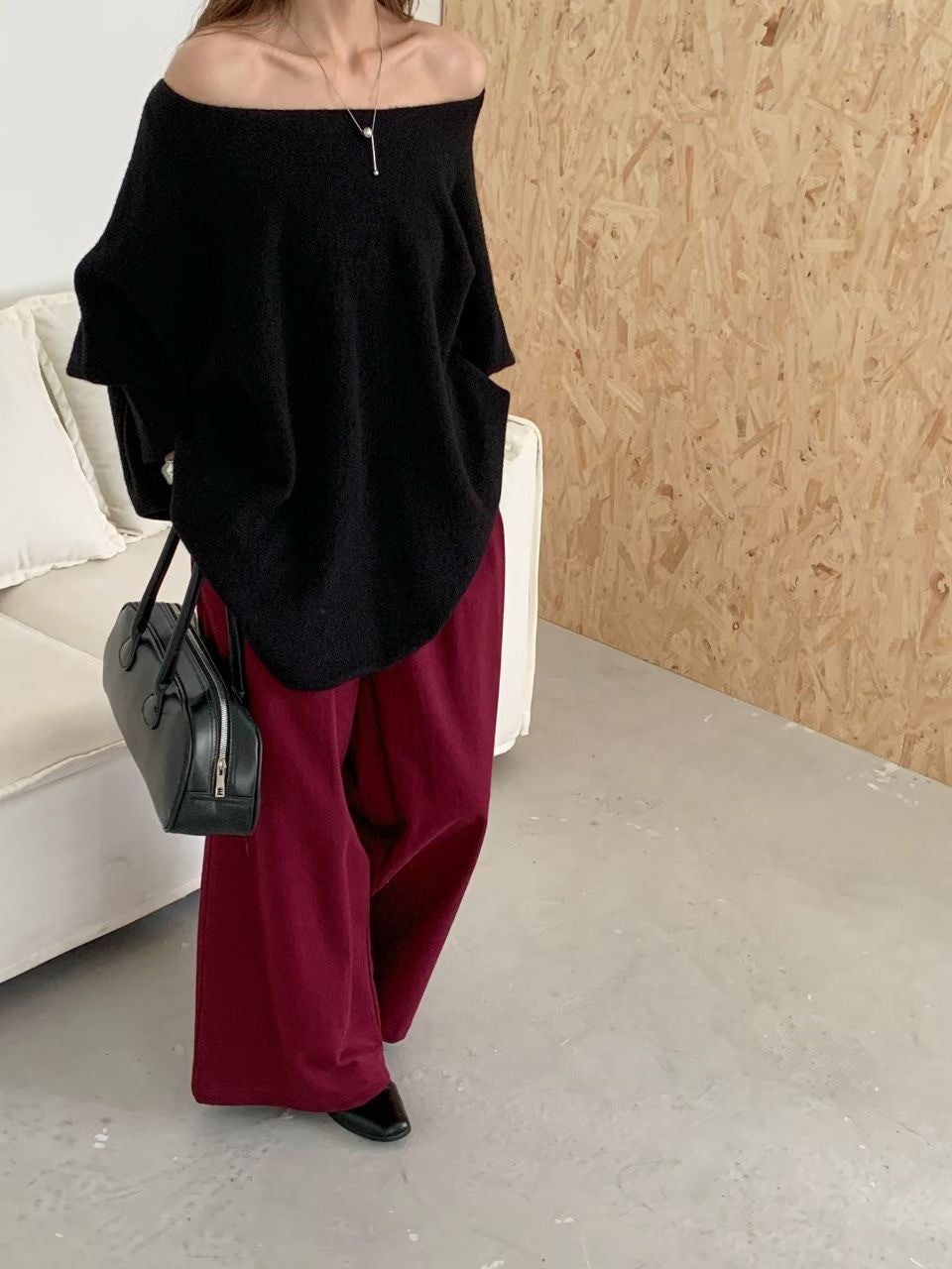 Sweater oversize en tricot pour femmes avec une coupe décontractée et des manches dramatiques Chic & Stil