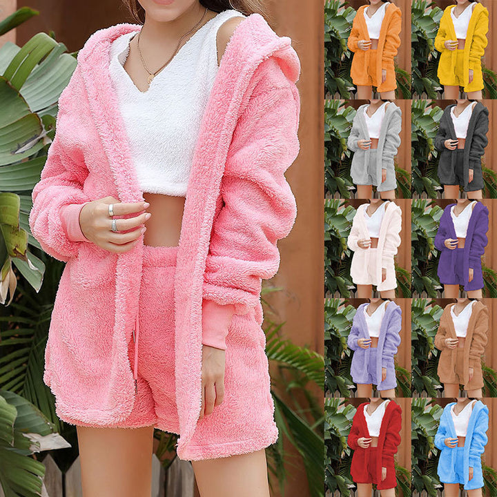 Women's lounge sports set in soft teddy with hood and pockets Lune London