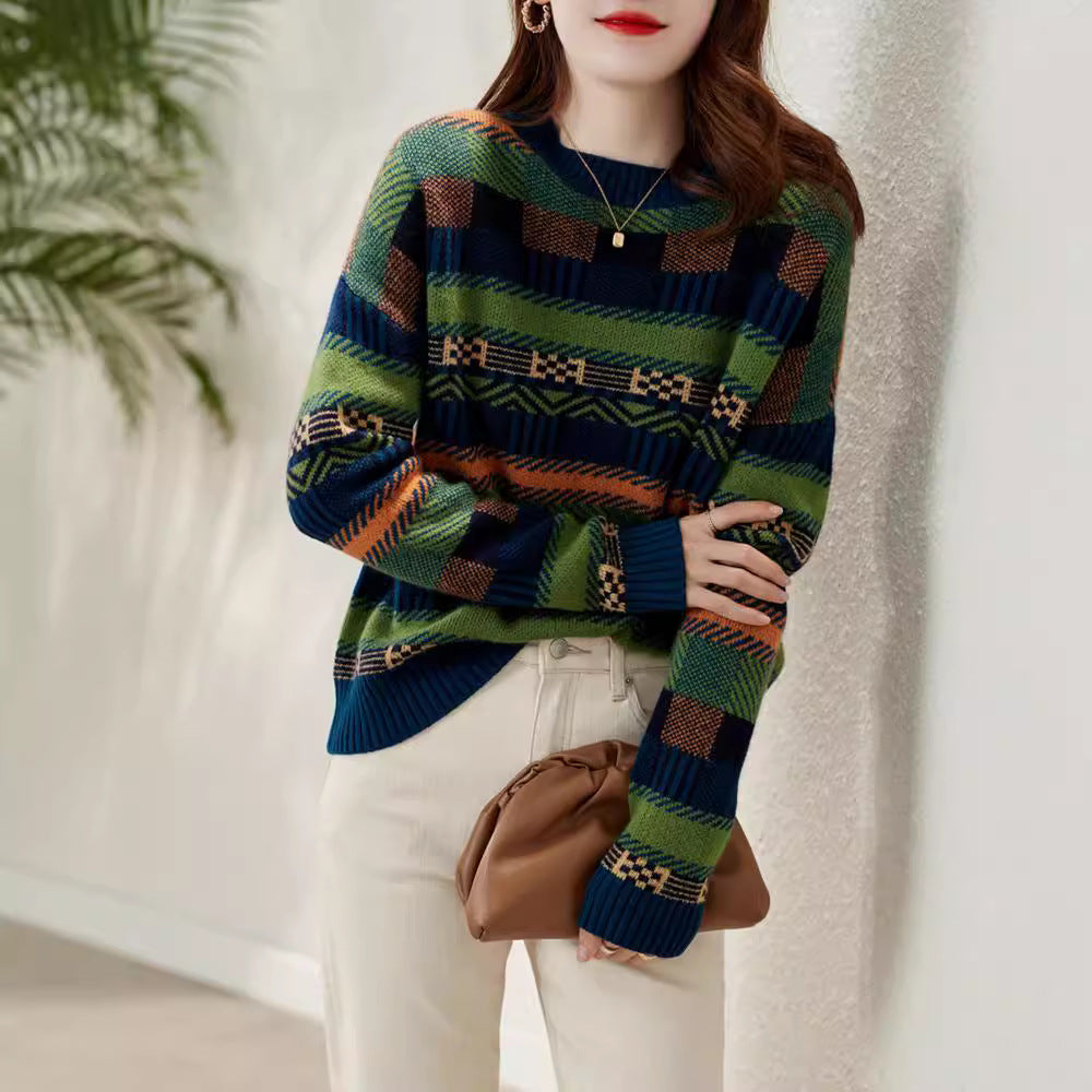 Knitted patterned sweater for women with a round neckline and soft, fluffy texture Lune London