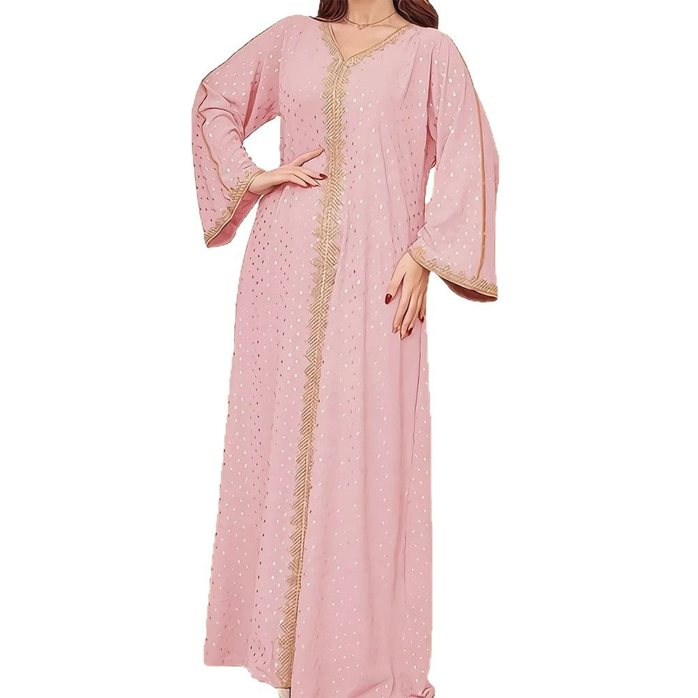Kaftan dress for women with an elegant embroidery design and a loose fit Lune London