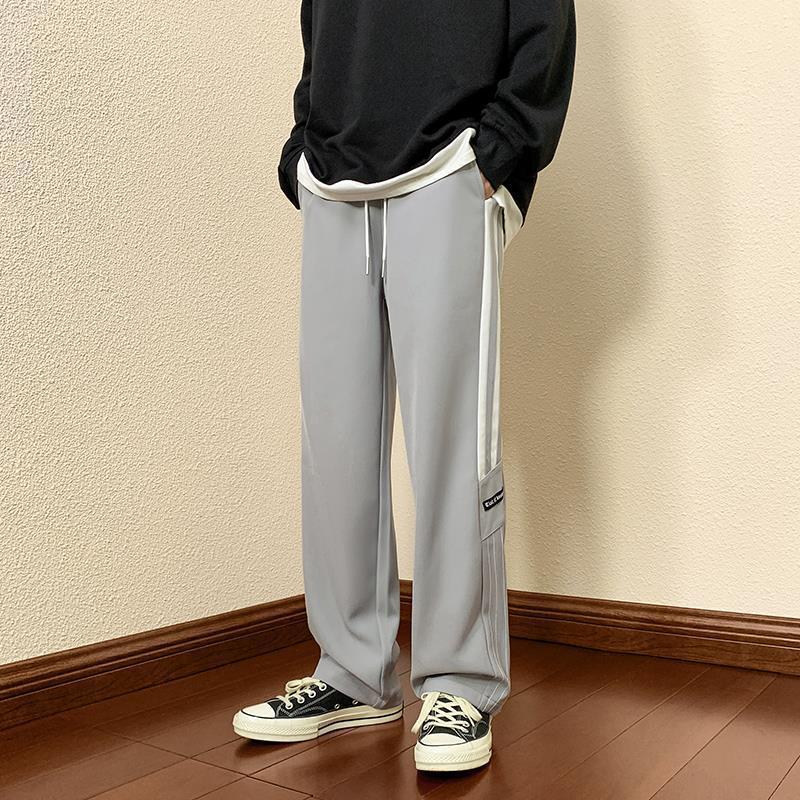 Men's sporty leisure pants with modern side details Lune London