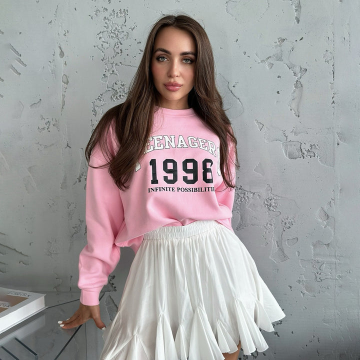 Casual sweatshirt for women with creative print design and comfortable fit Lune London