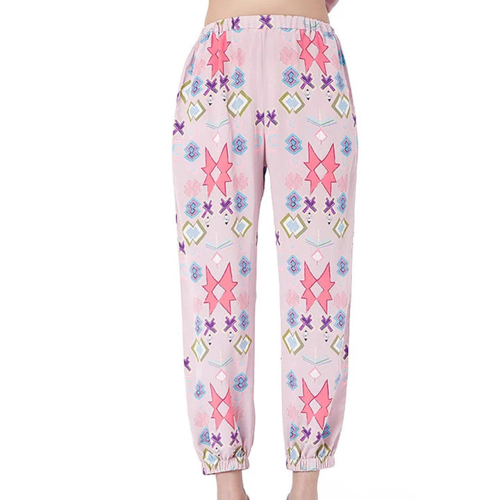 Ladies' lounge set with colorful geometric patterns and an elastic waist Lune London