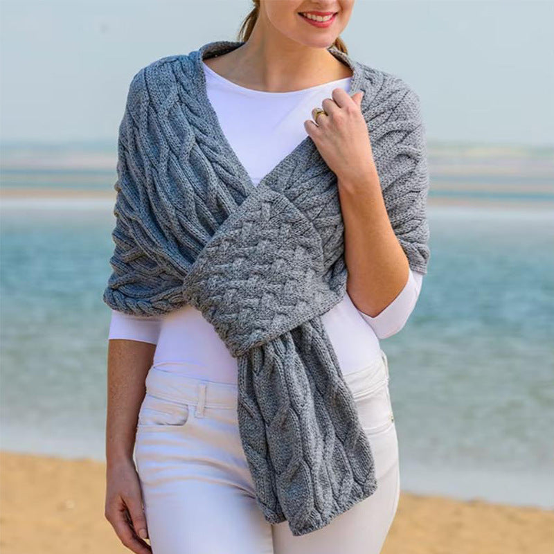 Knot scarf for women with structured twisted pattern Lune London