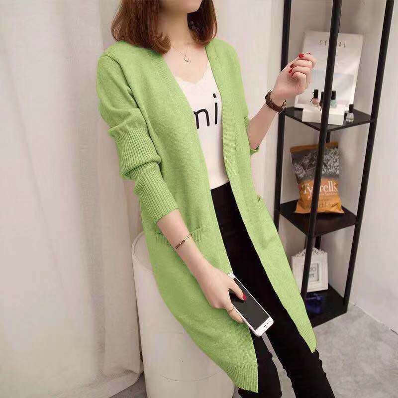 Ladies Long knitted cardigan with open front parts and deep pockets Lune London