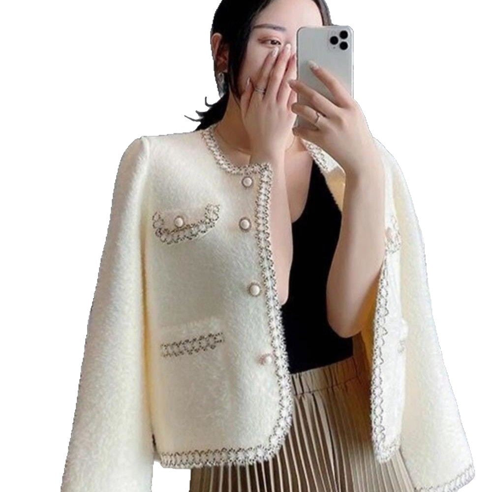 Femme Élégante Veste à Manches Courtes avec Détails en Bijoux Chic & Stil