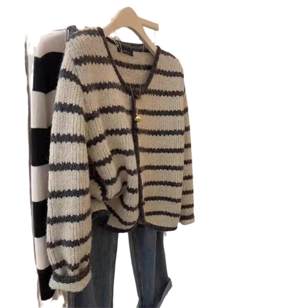 Boho style knit jacket for women with button placket and wide sleeves Lune London