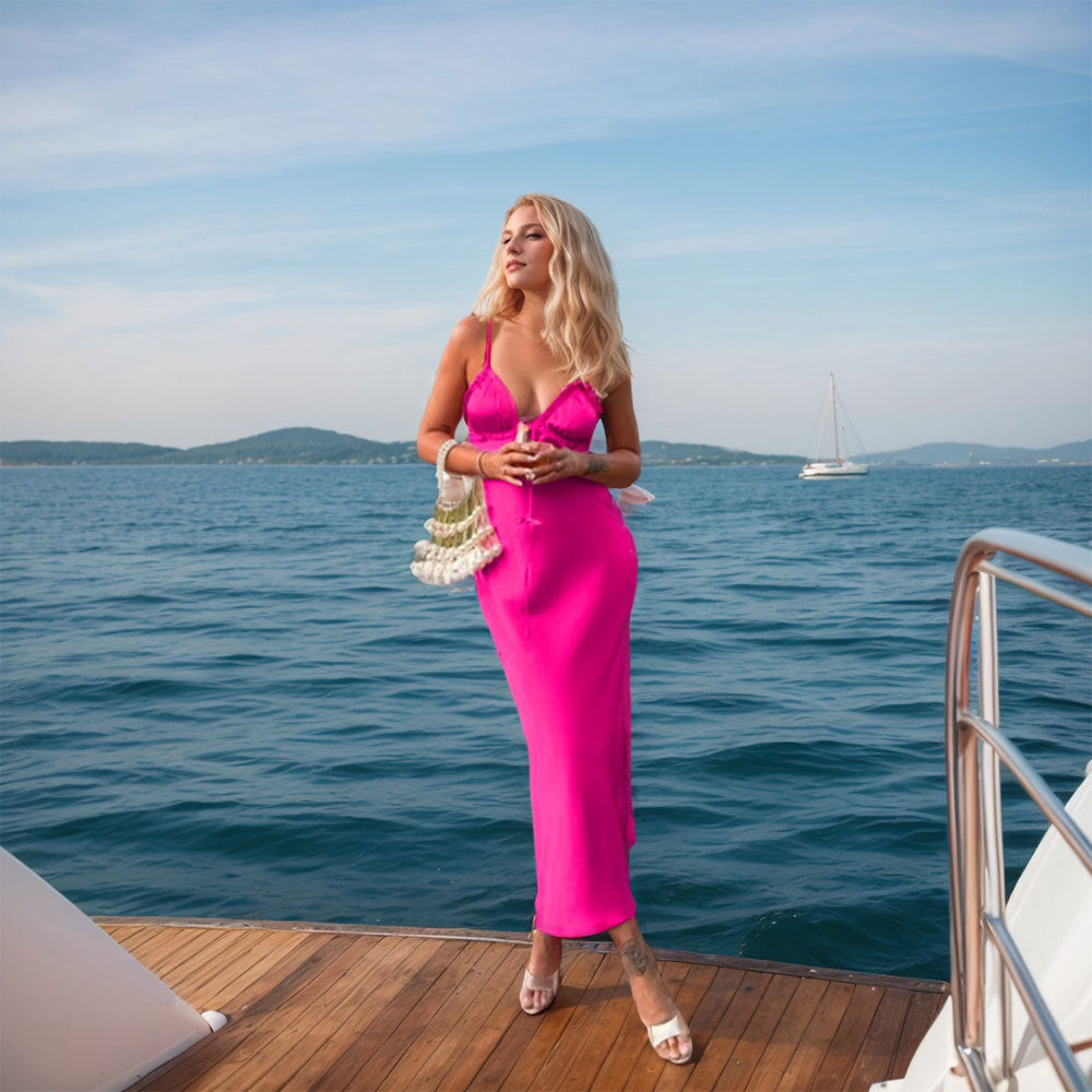 Evening dress for women with a deep V neckline and elegant ruffle details Chic & Stil