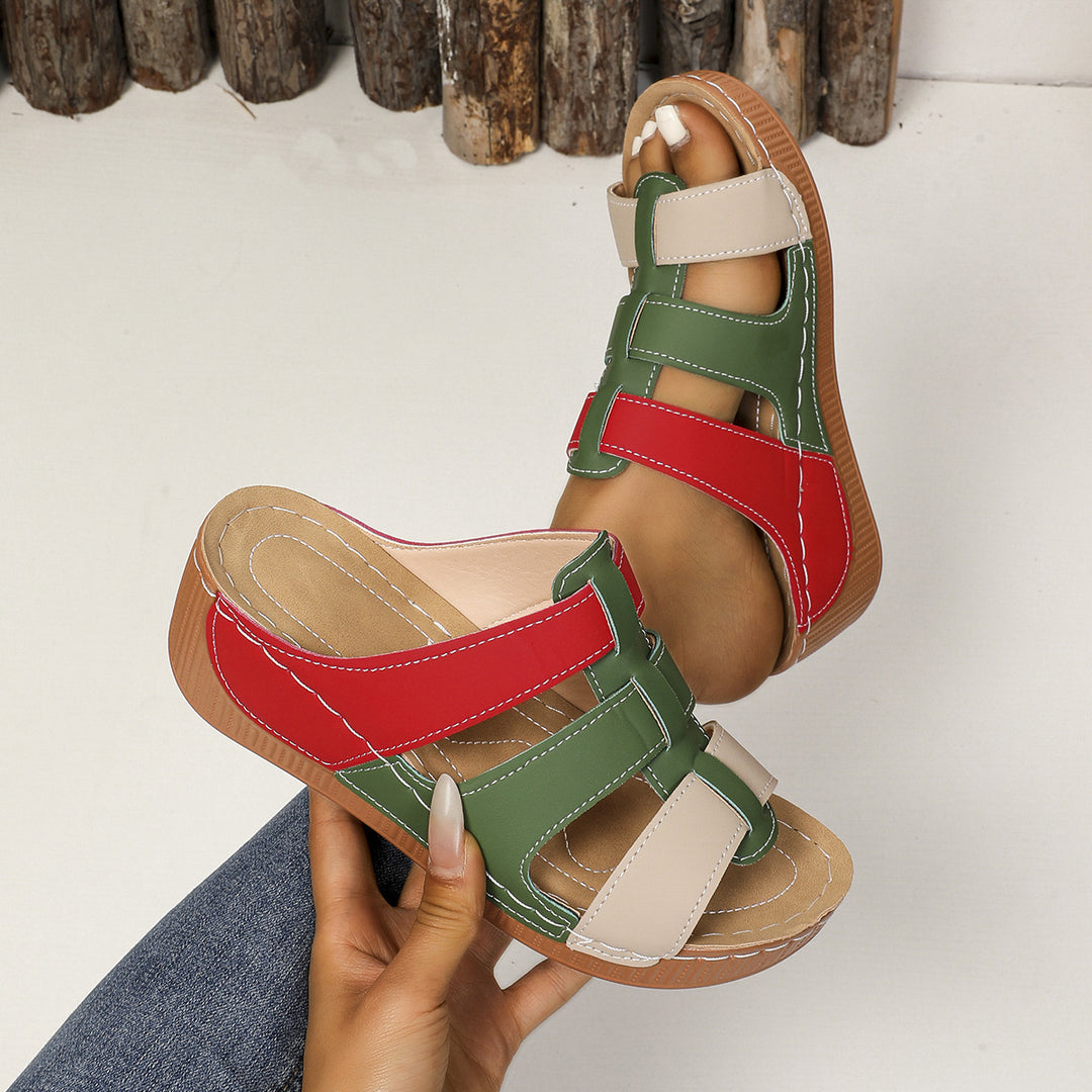 Fashion sandals for ladies with wide adjustable straps and a comfortable sole Lune London