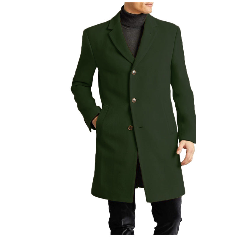 Elegant long coat for men with a modern cut and practical pockets Lune London