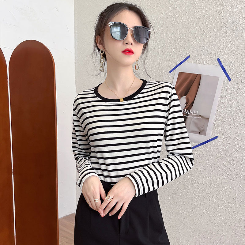 Women's striped long sleeve shirt with round neckline Chic & Stil