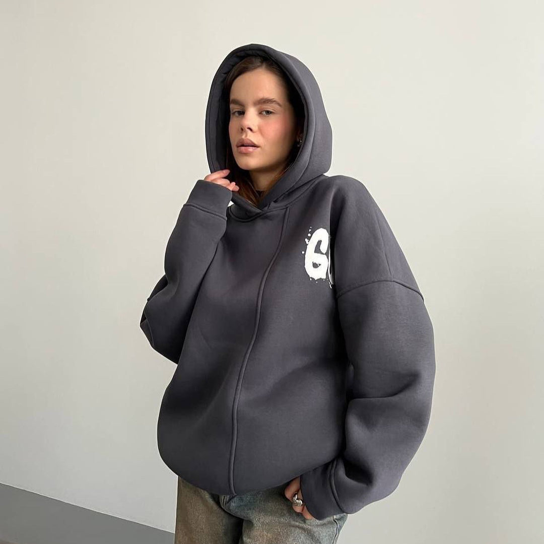 Oversized hooded sweatshirt for women with a comfortable fit and casual sleeves Lune London