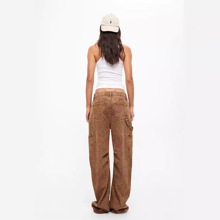 Women's cargo jeans in a casual cut with practical pockets Lune London