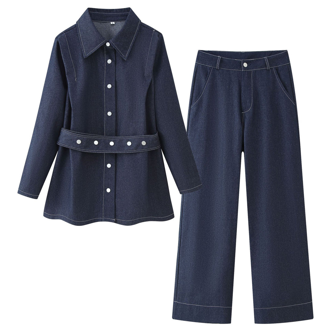 Denim blouse for women with fitted buttons and trendy cut Lune London