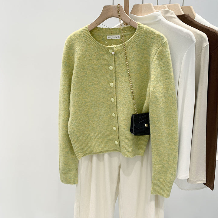 Cardigan Confortable Femme avec Design de Boutons Fins Chic & Stil
