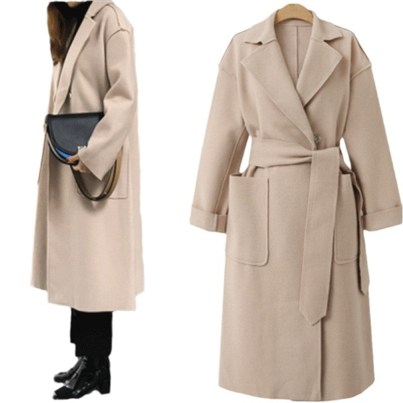 Oversized coat for women with deep lapels and pockets Lune London