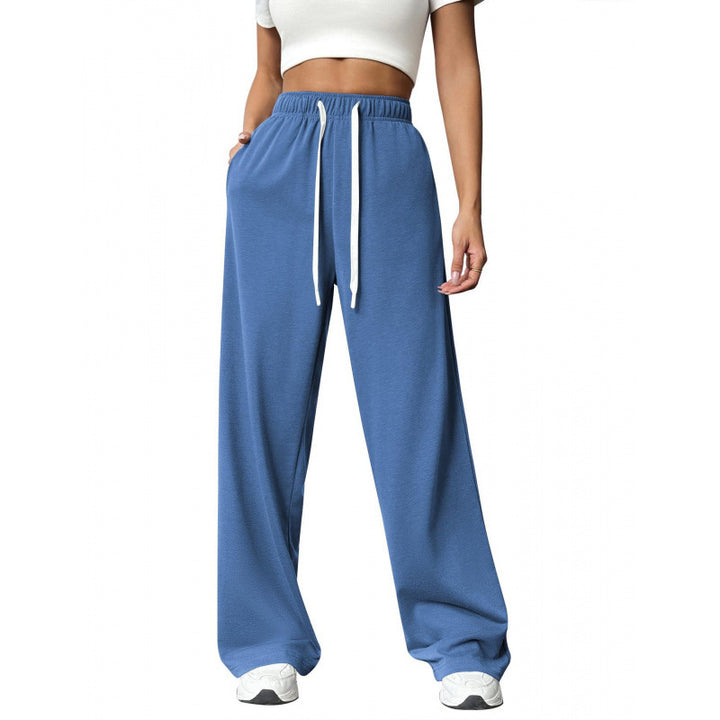 For women Comfortable and casual leisure pants with a loose fit and elastic waist Lune London