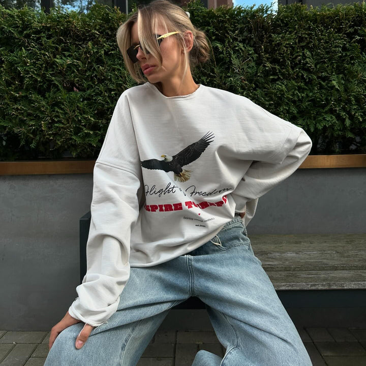 Oversized sweatshirt for women with creative graphic cut and casual Lune London