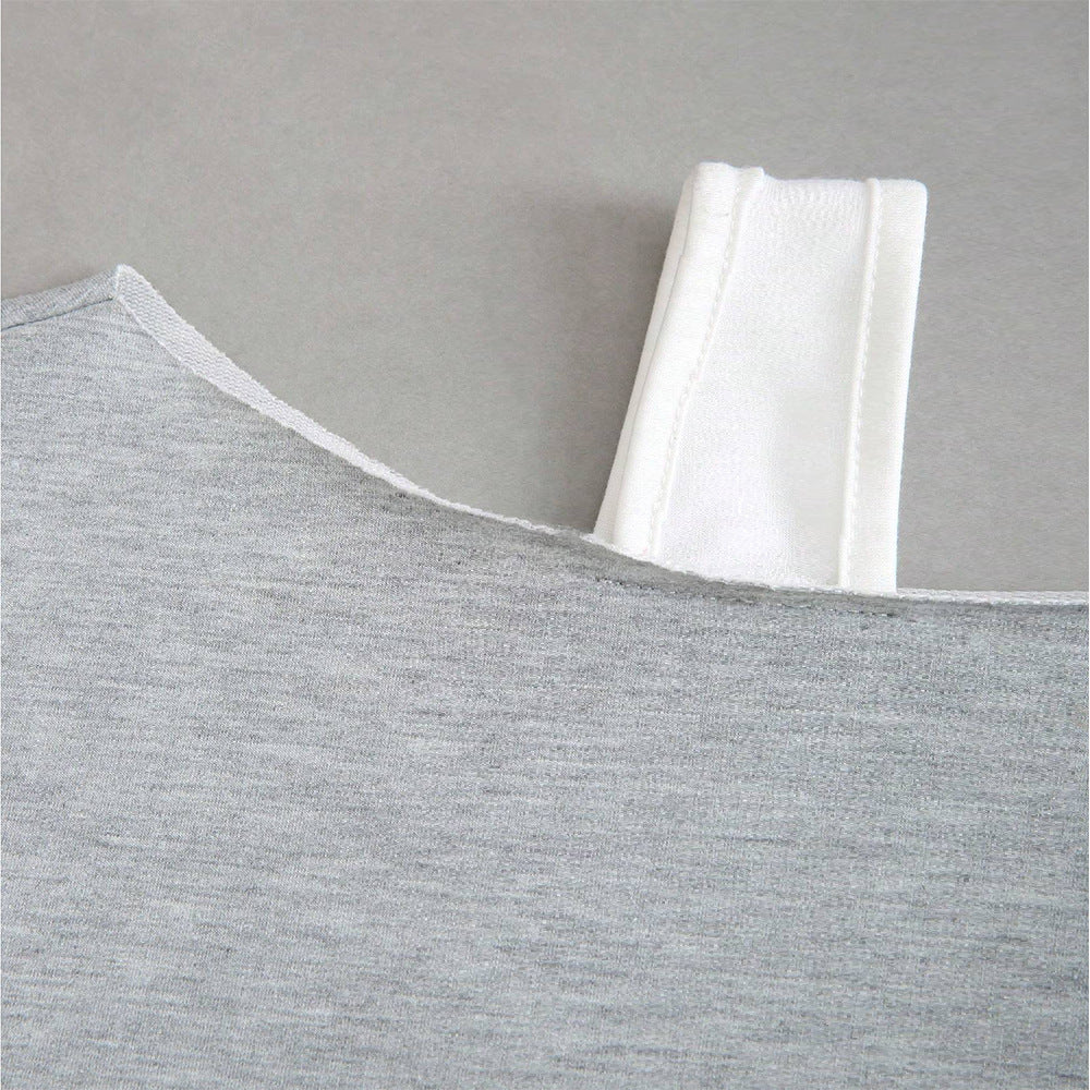 Short sweatshirt for women with asymmetric design and voluminous sleeves Chic & Stil