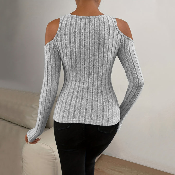 T-shirt pour femmes à manches longues avec col V texturé et détails découpés Chic & Stil