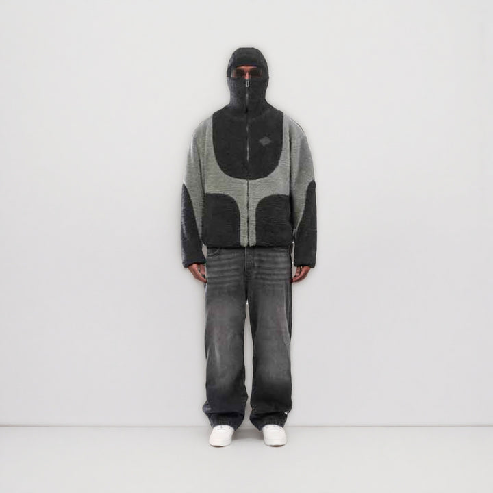 Fleece jacket for women with a high collar and practical zip pockets Lune London
