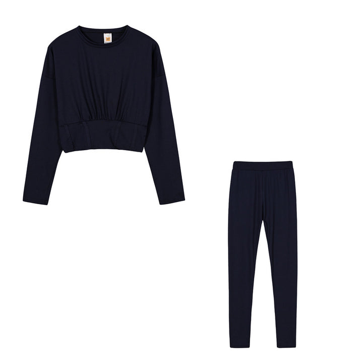 Women’s sports set with long sleeve top and leggings Lune London