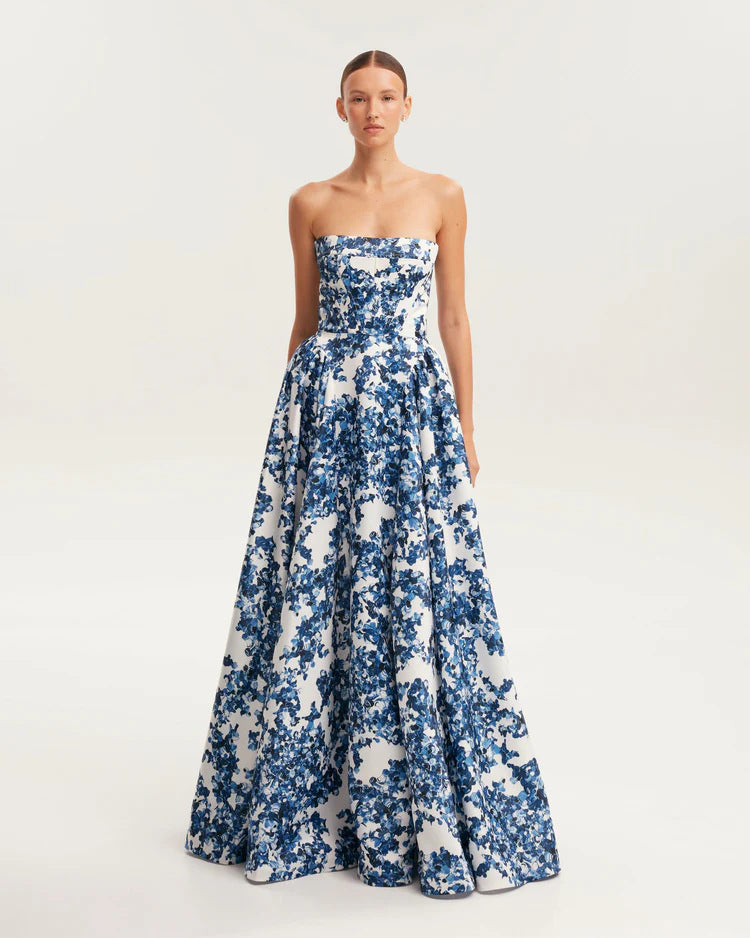 Women Elegant Floral Pattern Maxi Dress with Off-Shoulder Design Lune London