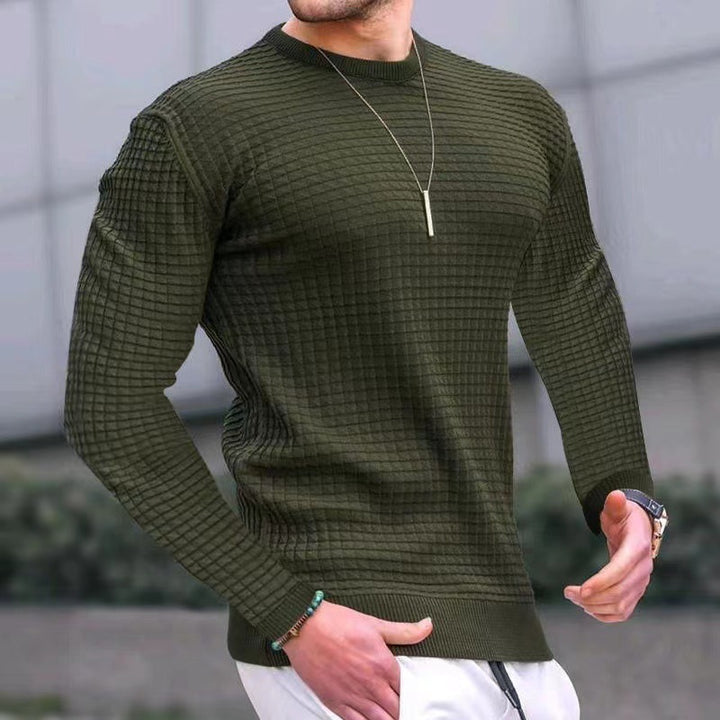 Stylish structured sweater for men with round neck and long sleeves Chic and Style
