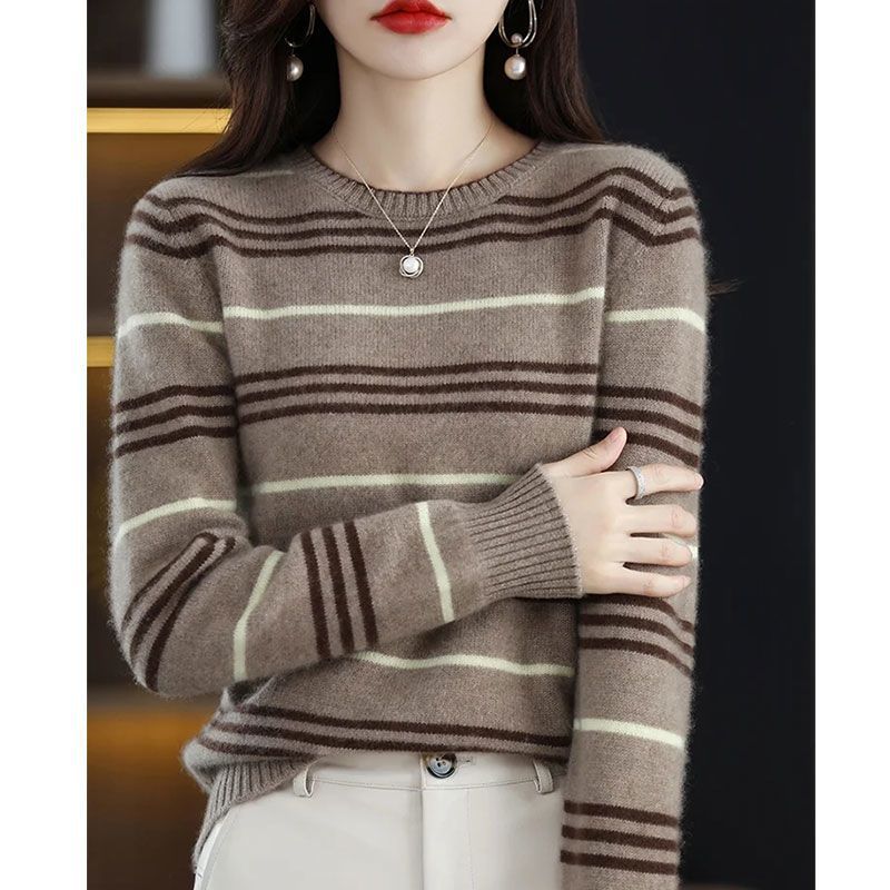 Pull rayé moderne et confortable pour femmes Chic & Stil