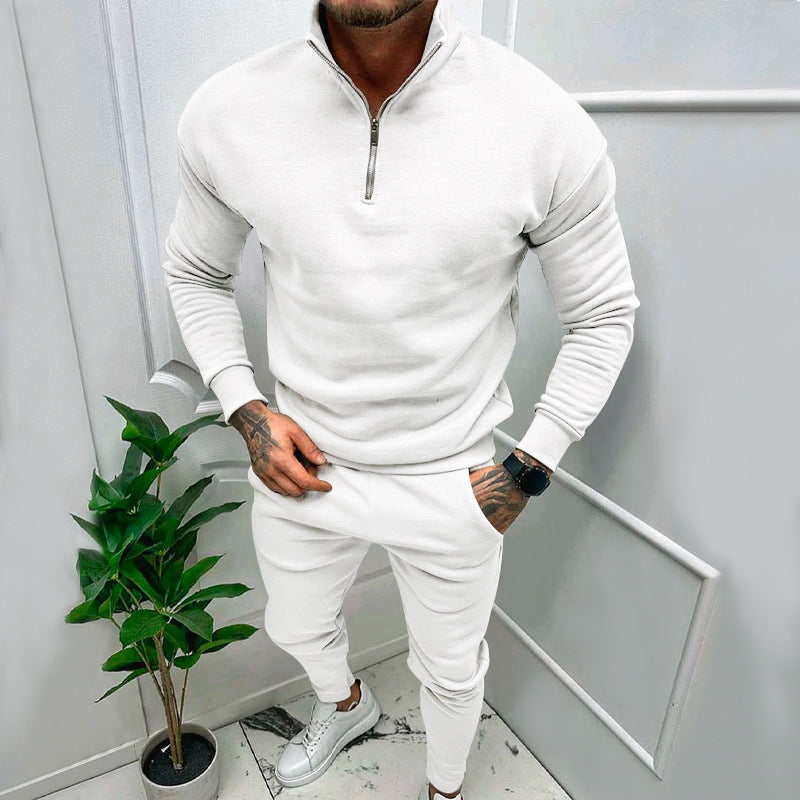 Sporty fleece pullover for men with short zipper and trendy fit Lune London