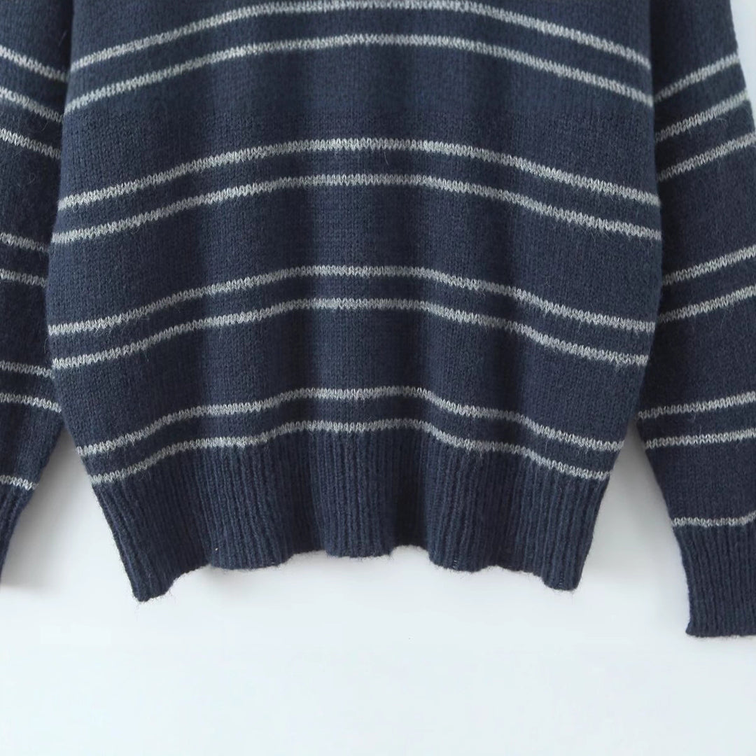 Pull décontracté pour femmes avec col contrasté et rayures modernes Chic & Stil