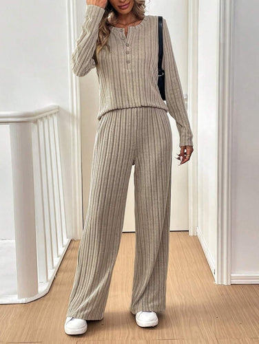 Casual set for women with textured rib pattern and button detail Lune London