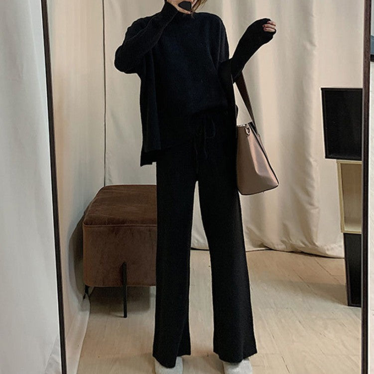 Casual knit set for women with a loose fit Lune London