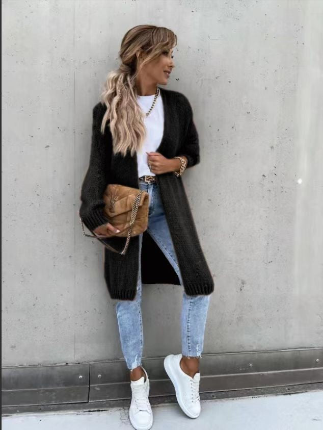 Knit coat for women with a casual open design and a soft material Lune London