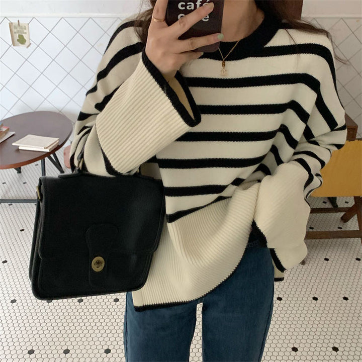Lune London Women's Striped Relaxed Fit Sweater