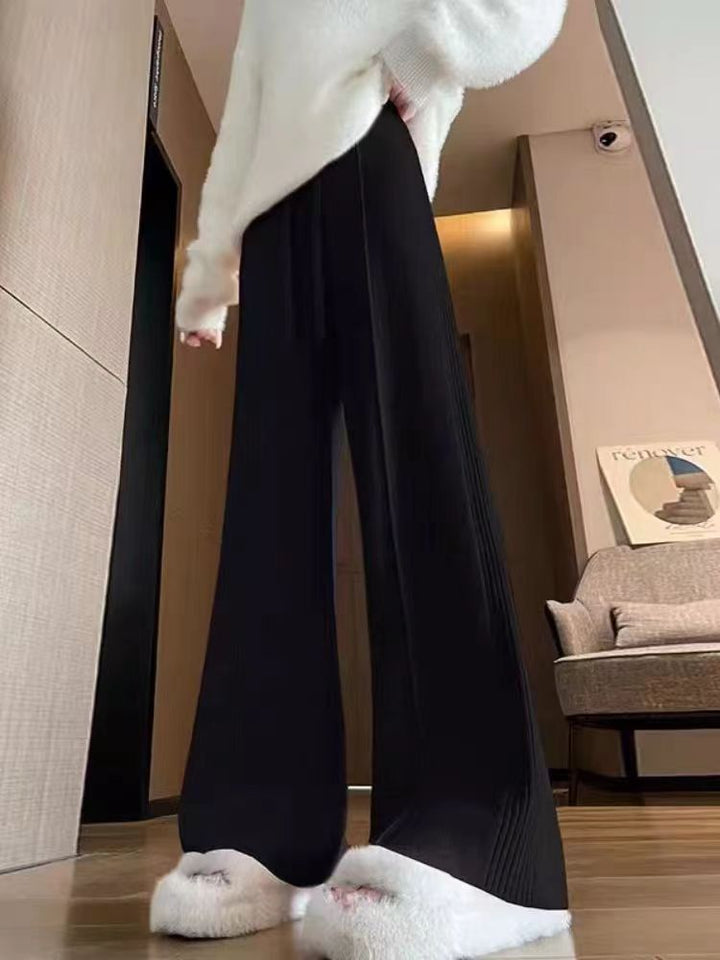 Pantalons larges en tricot pour femmes avec un design texturé Chic & Stil