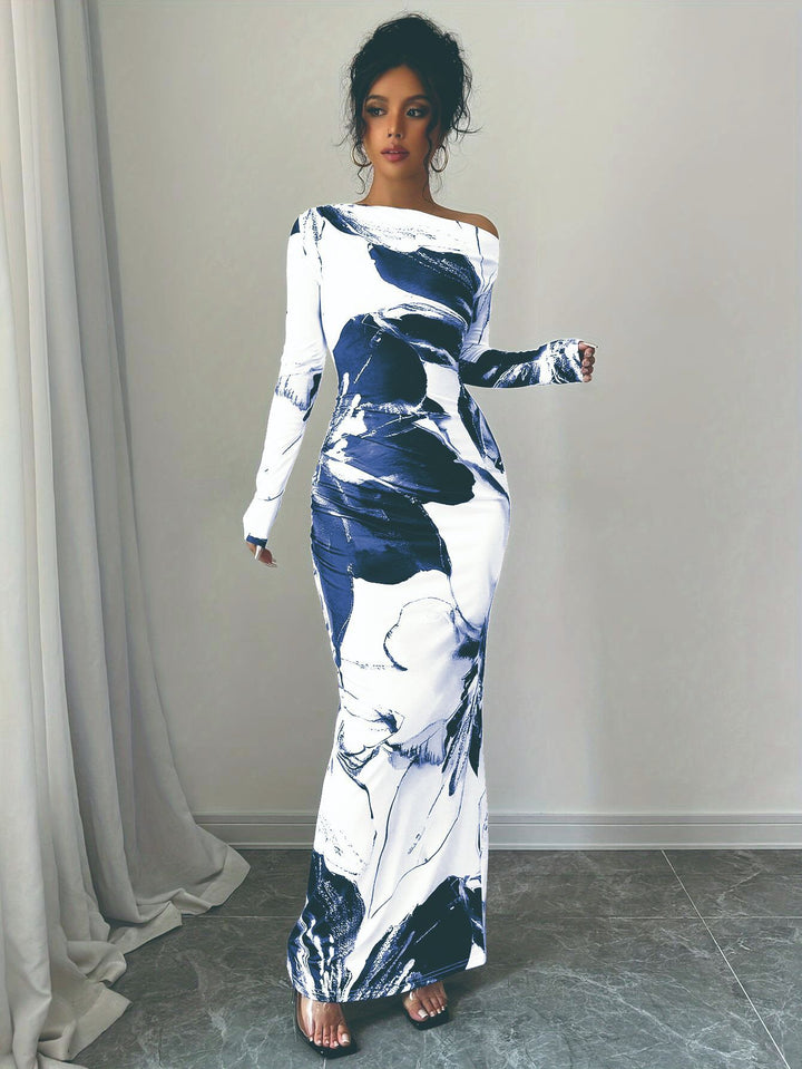 Elegant long dress with long sleeves for ladies with floral pattern Lune London