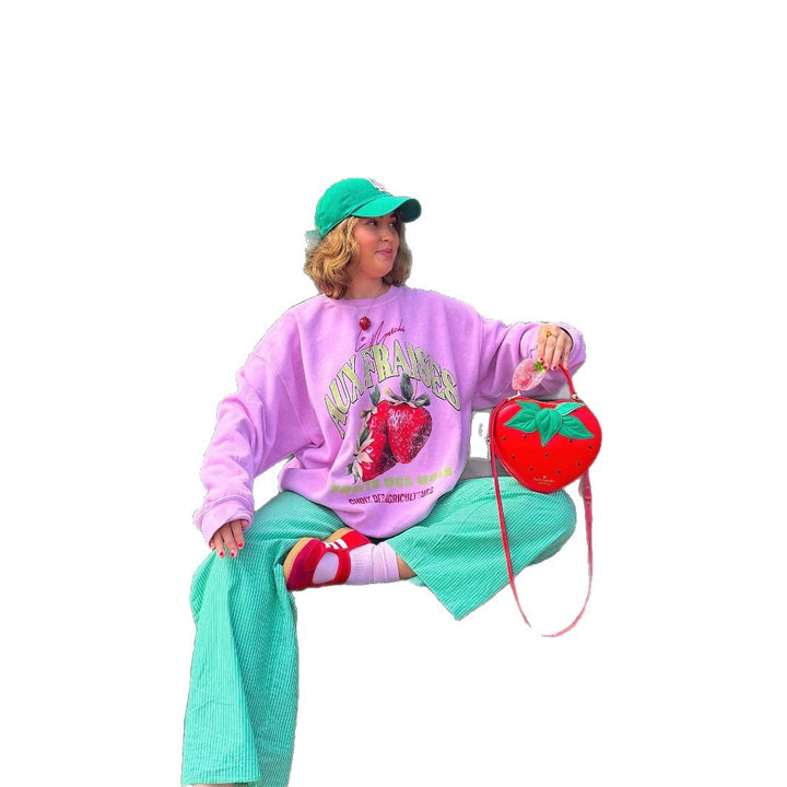 Trendy women's sweatshirt with a catchy strawberry design and a comfortable fit Lune London