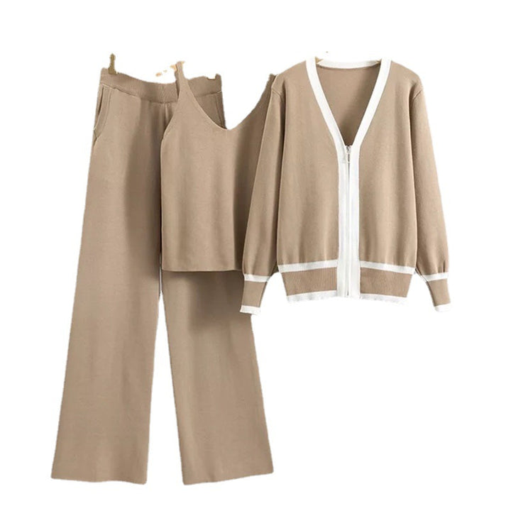 Casual knit loungewear set for women with high-quality zip cardigan and wide-leg pants Lune London