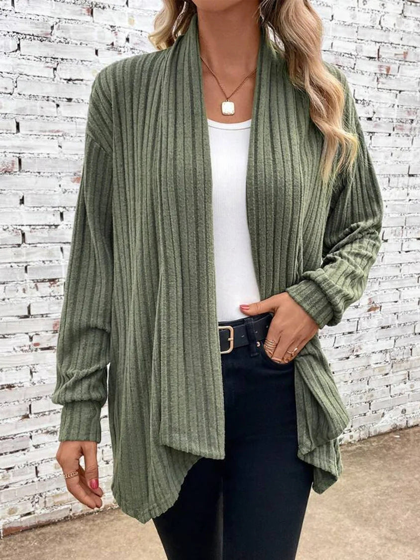 Chunky knit kimono for women with relaxed fit and long sleeves Lune London