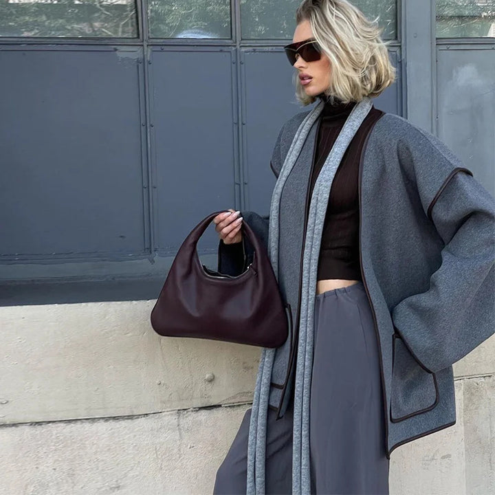Wrap jacket for women with a loose fit and practical pockets Lune London
