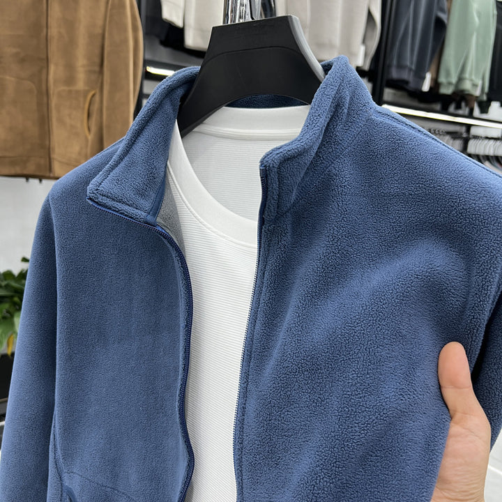 Fleece jacket for men with high collar and practical pockets Lune London