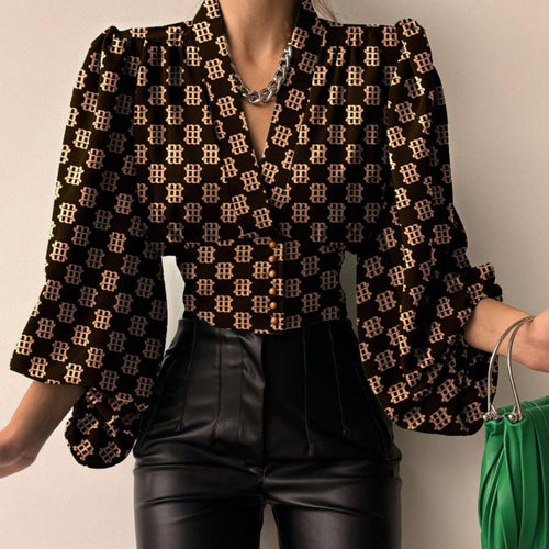 Ladies Elegant blouse with geometric pattern and voluminous sleeves Lune London